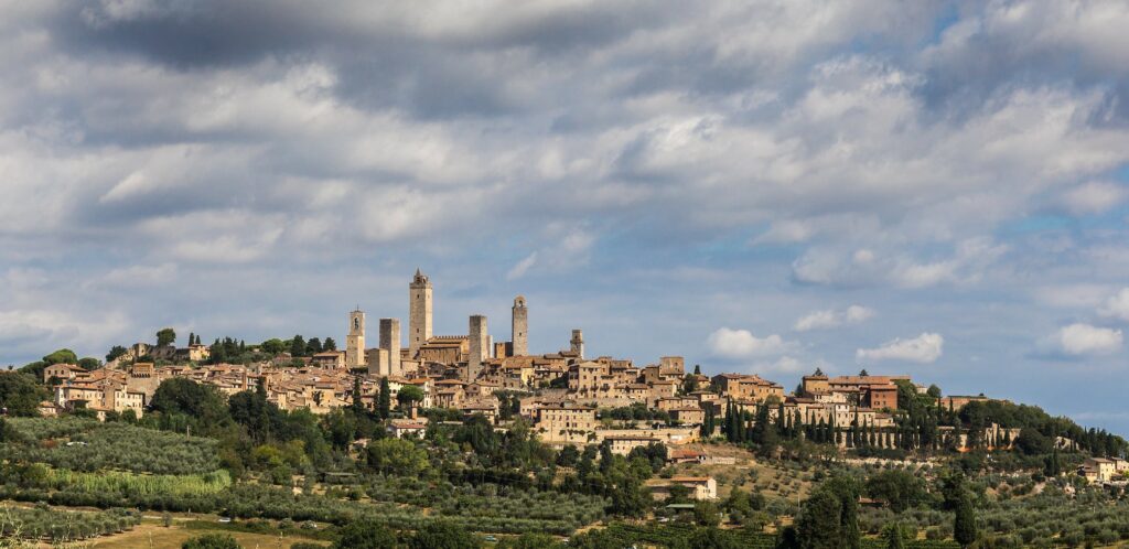 7 unesco world heritage - San Gimignano skyline 